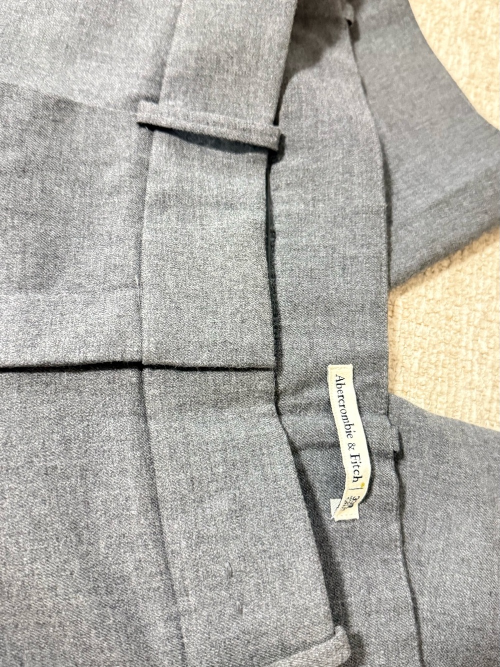 Abercrombie & Fitch Women’s Light Gray Dress Trousers